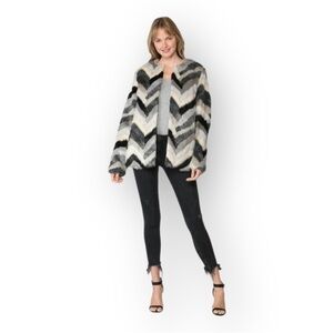 Charlie’s Grey Cream White Tonal Chevron Faux Rabbit Fur Winter Coat